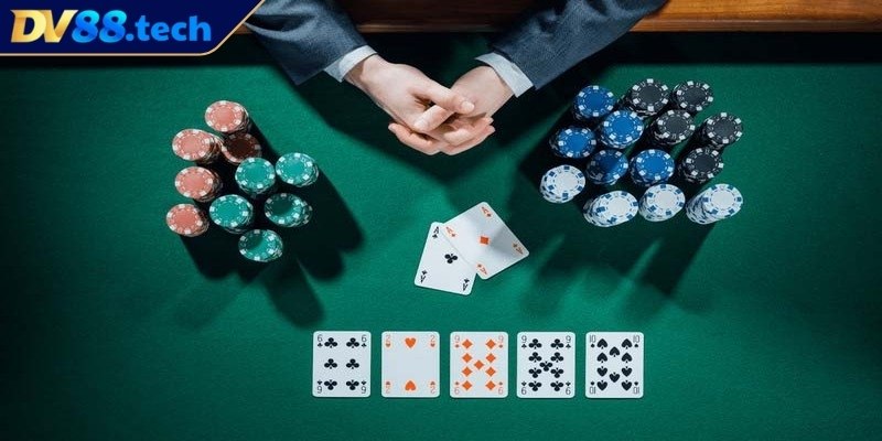 Xì Tố DV88 - Hướng Dẫn Cách Chơi Và Kinh Nghiệm Chiến Thắng 3 Quan sát tâm lý đối thủ